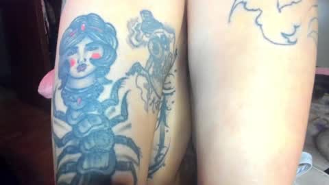 Snapshot of madam_sativa chatting on January 13, 2025, 6:49 pm di online show from January 13, 2025, 6:49 pm