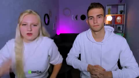 Ulis online show from October 14, 2025, 5:47 pm