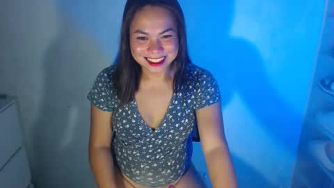 Snapshot of madame_ivy chatting on May 20, 2026, 10:32 am Ivy online show from May 20, 2026, 10:32 am