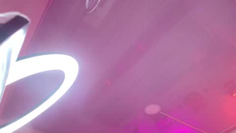 Snapshot of madame_scarllet chatting on February 27, 2026, 11:10 am Madame Scarllet online show from February 27, 2026, 11:10 am