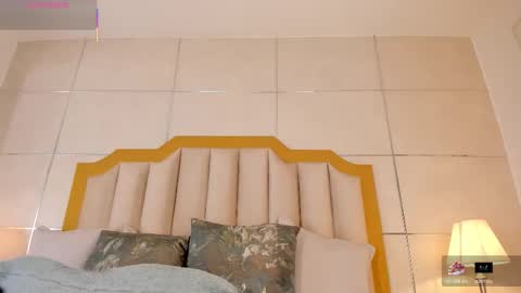 Snapshot of maddieparker chatting on October 29, 2025, 7:48 pm online show from October 29, 2025, 7:48 pm