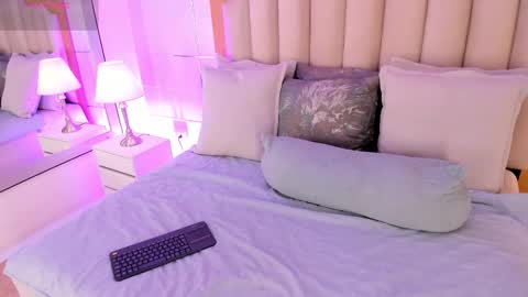 Snapshot of maddieparker chatting on January 11, 2026, 6:02 pm online show from January 11, 2026, 6:02 pm