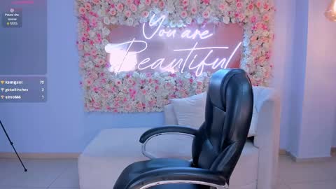 Maddison online show from February 20, 2025, 10:27 am