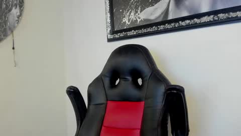 Maddox Santana online show from February 20, 2025, 4:07 am