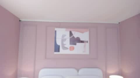 Maddy  online show from February 5, 2025, 11:02 am