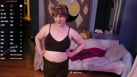 Maddy Cat online show from September 13, 2025, 2:44 am