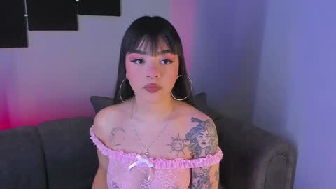 Snapshot of maddy_walker chatting on January 6, 2025, 9:54 pm Maddy online show from January 6, 2025, 9:54 pm