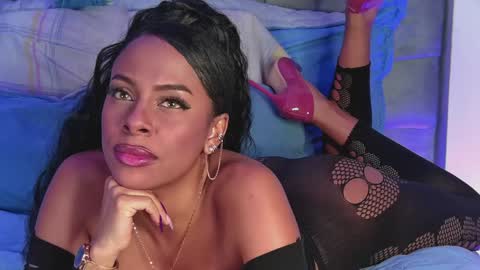 madeleinxxx_ online show from December 11, 2024, 11:51 am