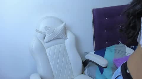 madelinesquit online show from March 30, 2026, 7:04 pm