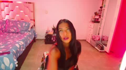 madelyn roses online show from February 9, 2025, 6:37 pm