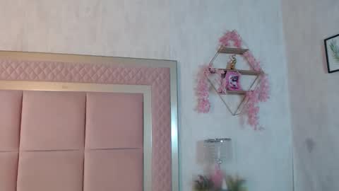 madhison_5 online show from March 28, 2026, 12:05 pm