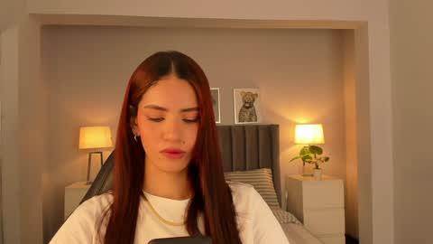 Madie  online show from January 28, 2025, 12:11 pm