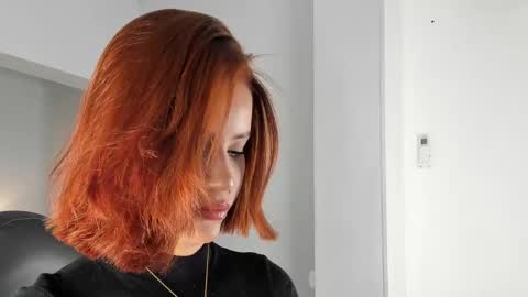 Madie  online show from January 16, 2026, 11:47 am