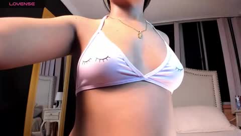 madii lenon online show from March 5, 2026, 1:23 am