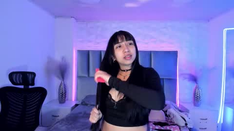 Snapshot of madison_darkk chatting on October 13, 2025, 11:43 am MADISON online show from October 13, 2025, 11:43 am