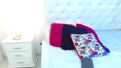 Snapshot of madison_horny69 chatting on March 11, 2025, 5:02 pm Jenny online show from March 11, 2025, 5:02 pm