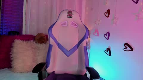 Madison   online show from March 5, 2025, 1:28 pm