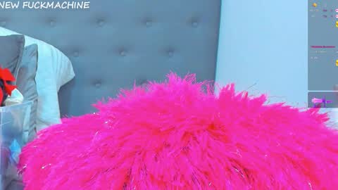   online show from November 22, 2025, 11:26 pm