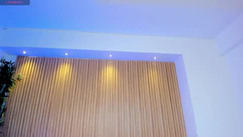 Madison Angel online show from November 10, 2025, 6:18 pm