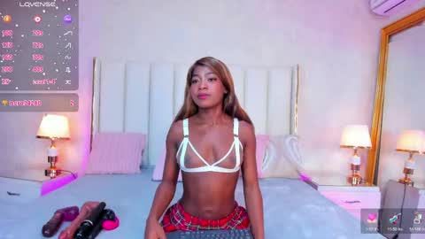 madissonbonny_ online show from May 12, 2026, 9:12 pm