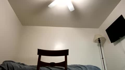 MayUjoin29 online show from March 1, 2025, 4:26 am