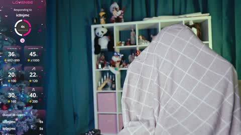 Alice online show from December 26, 2024, 6:12 pm