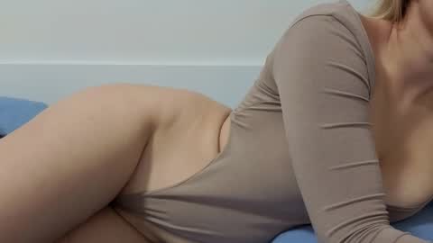 Madoook online show from November 10, 2025, 6:07 pm