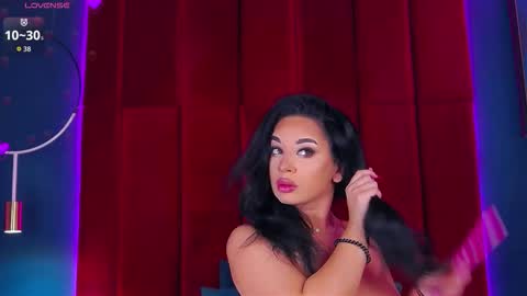 MadyLuxx online show from October 10, 2025, 7:13 pm