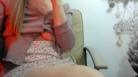 Snapshot of madyqueen chatting on December 26, 2024, 6:12 pm Mara online show from December 26, 2024, 6:12 pm