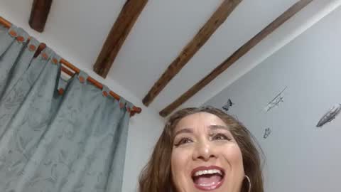 Mady online show from November 25, 2025, 6:57 am