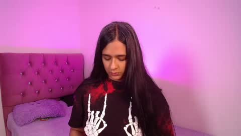 Snapshot of mae_nathan chatting on May 22, 2026, 12:07 am mae and nathan online show from May 22, 2026, 12:07 am