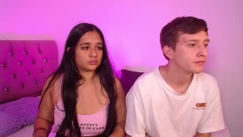Snapshot of mae_nathan chatting on May 28, 2026, 1:25 am mae and nathan online show from May 28, 2026, 1:25 am