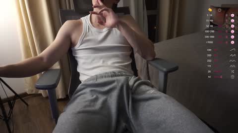 Snapshot of maestro3369 chatting on December 20, 2024, 11:58 pm Mike XMaestro 3369 online show from December 20, 2024, 11:58 pm