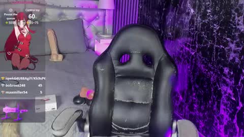 Snapshot of maeve_bigboobs chatting on February 19, 2025, 7:50 am Mae online show from February 19, 2025, 7:50 am
