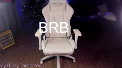 Maevee online show from December 26, 2024, 9:11 am