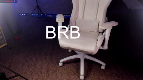 Maevee online show from February 6, 2025, 9:22 am