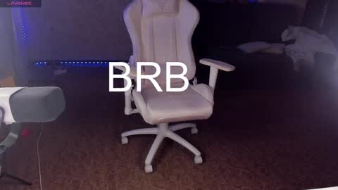 Maevee online show from February 22, 2025, 9:34 am