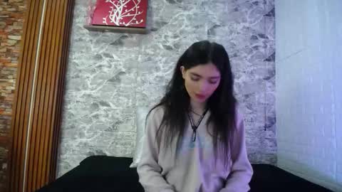 maevekuro online show from September 9, 2025, 3:06 am