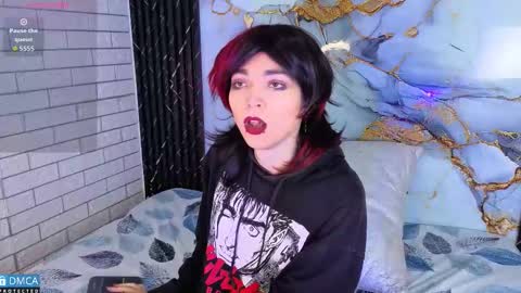 maevekuro online show from October 23, 2025, 3:39 am