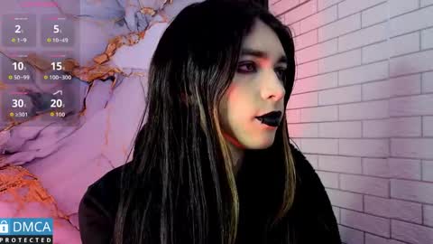 Snapshot of maevekuro chatting on May 9, 2026, 3:12 am maevekuro online show from May 9, 2026, 3:12 am