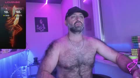 Magabear online show from September 25, 2025, 9:18 pm