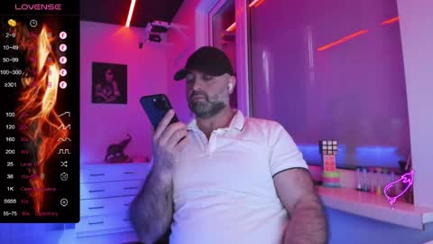 Magabear online show from April 4, 2026, 9:40 am