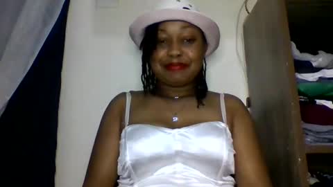 magdalinemus online show from April 30, 2026, 10:36 pm