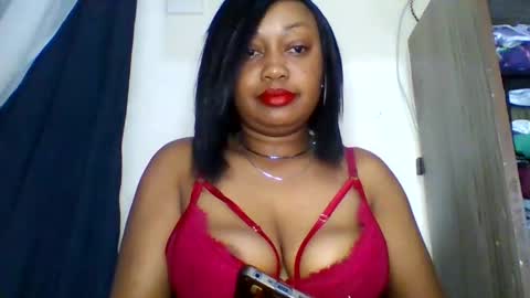 magdalinemus online show from May 8, 2026, 9:36 am