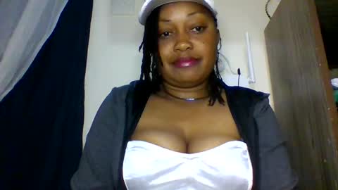 Snapshot of magdalinemus chatting on June 9, 2026, 8:42 pm magdalinemus online show from June 9, 2026, 8:42 pm
