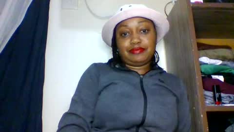 Snapshot of magdalinemus chatting on June 15, 2026, 11:29 pm magdalinemus online show from June 15, 2026, 11:29 pm