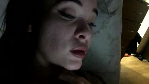 magggg658318 online show from December 15, 2024, 2:16 pm