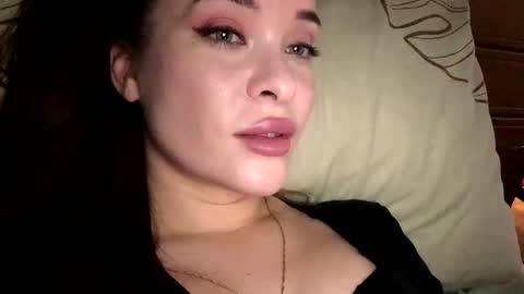 magggg658318 online show from December 3, 2025, 10:35 am