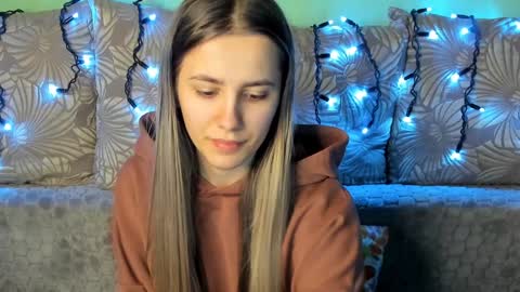 Maggie online show from December 28, 2024, 4:19 am