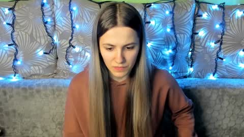 Maggie online show from January 3, 2025, 1:05 am